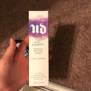 Urban Decay All Nighter Setting Spray